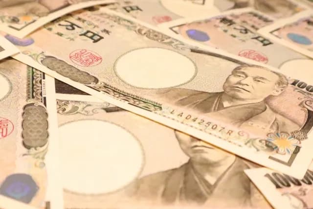 老人ホームに入るのに、マンションを売却した方が良い？