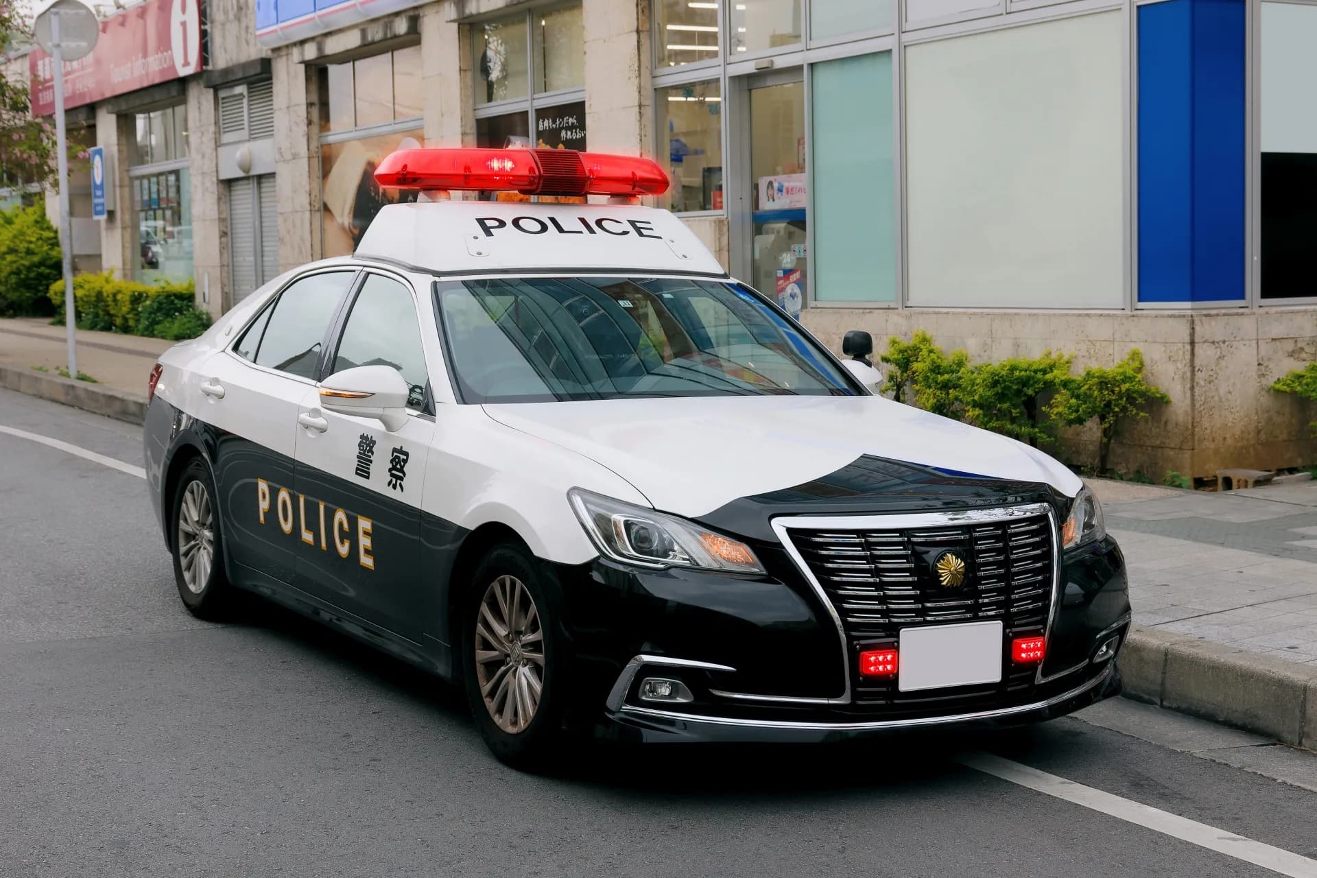 警察署から葬儀社を調べて欲しいと言われました。